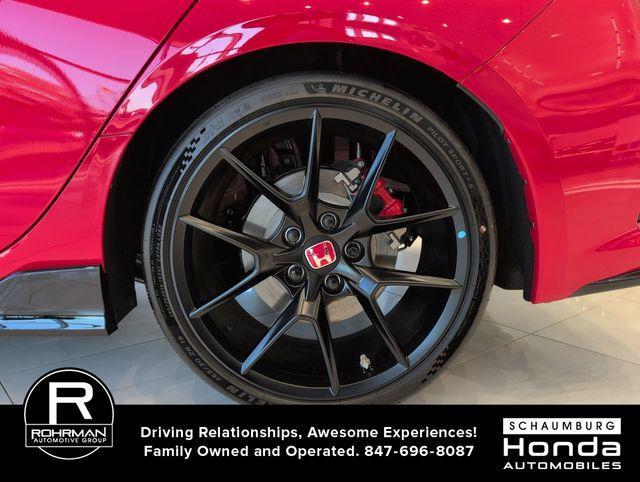 new 2025 Honda Civic Type R car
