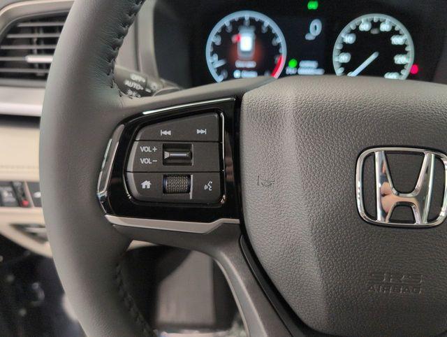 new 2026 Honda Odyssey car, priced at $41,637