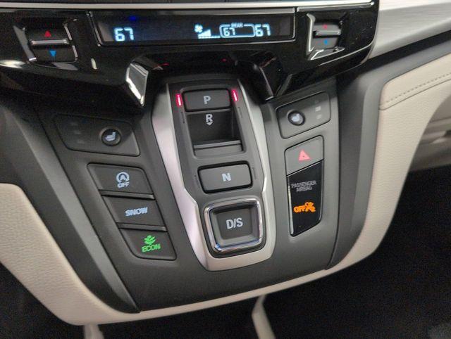 new 2026 Honda Odyssey car, priced at $41,637