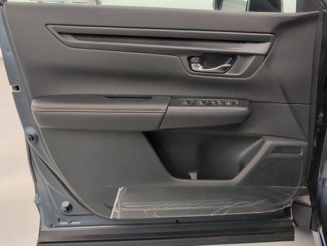 new 2025 Honda CR-V Hybrid car, priced at $37,545