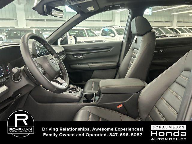 new 2026 Honda CR-V Hybrid car, priced at $39,528