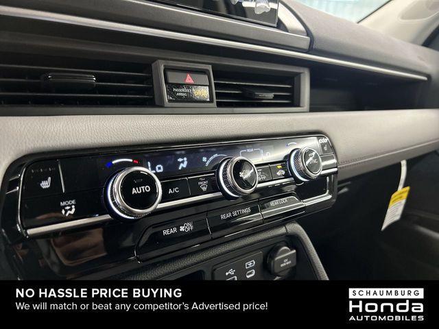 new 2025 Honda Pilot car, priced at $44,894