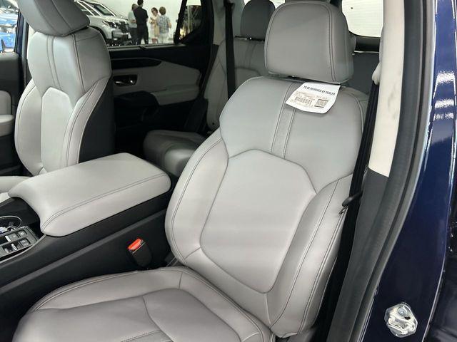 new 2025 Honda Pilot car, priced at $44,894