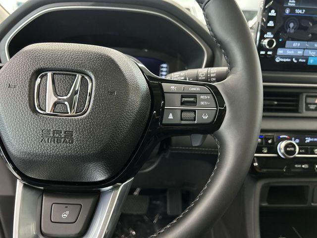 new 2025 Honda Pilot car, priced at $50,177