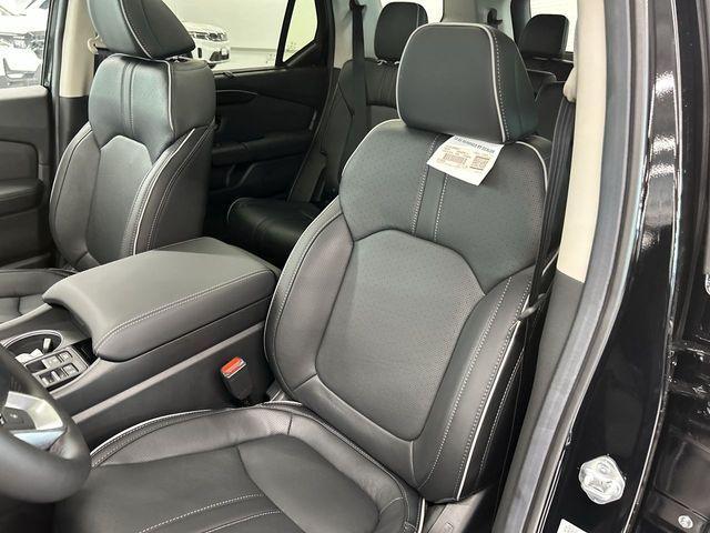 new 2025 Honda Pilot car, priced at $50,177