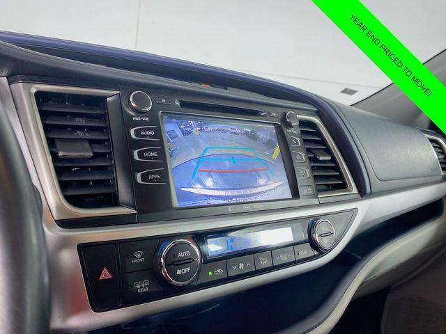 used 2019 Toyota Highlander car, priced at $18,900