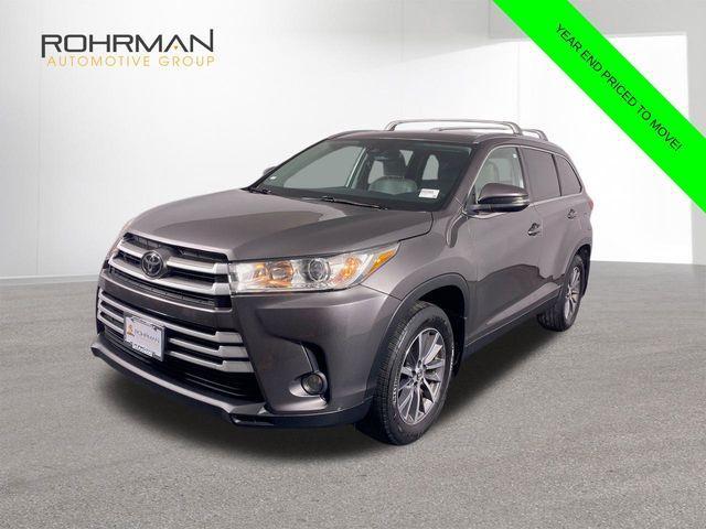 used 2019 Toyota Highlander car, priced at $18,900