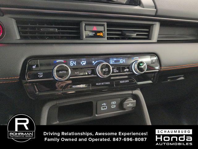 new 2025 Honda Pilot car, priced at $47,119