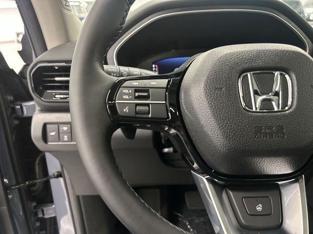 new 2025 Honda Pilot car, priced at $50,604