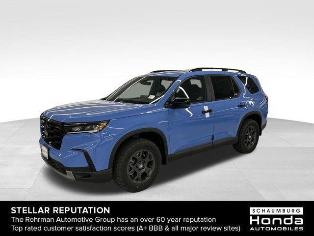 new 2025 Honda Pilot car, priced at $48,214