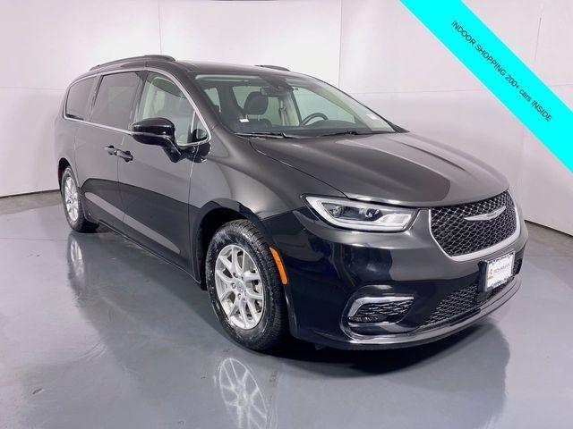 used 2022 Chrysler Pacifica car, priced at $20,900