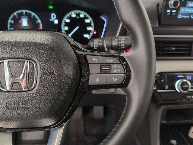 new 2025 Honda Pilot car, priced at $47,621