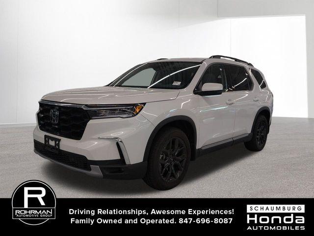 new 2025 Honda Pilot car, priced at $47,621