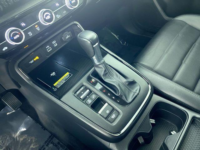 used 2024 Honda CR-V car, priced at $30,900