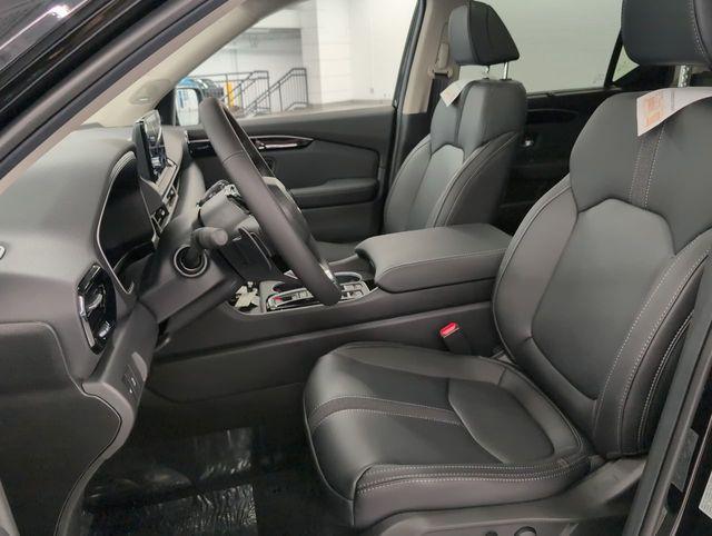 new 2025 Honda Pilot car, priced at $47,823