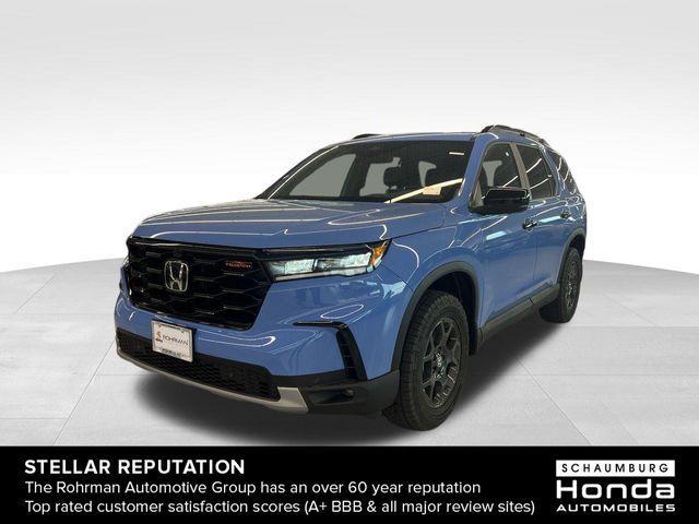 new 2025 Honda Pilot car, priced at $48,159