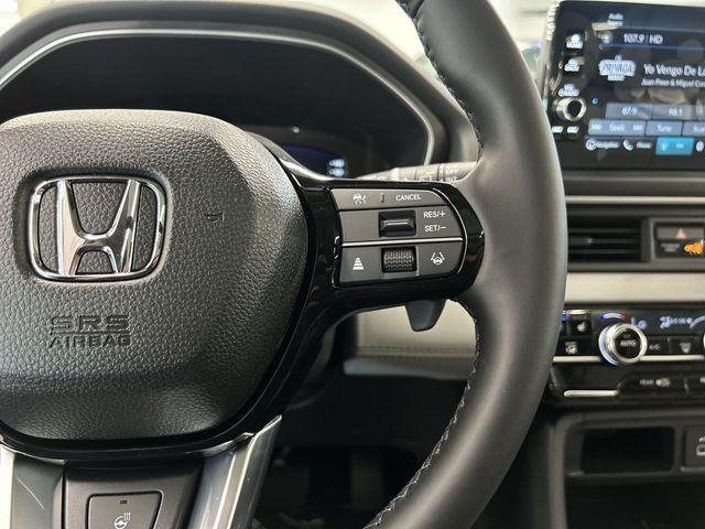 new 2025 Honda Pilot car, priced at $50,177