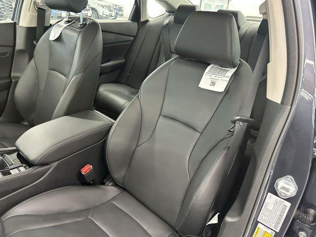 new 2025 Honda Accord Hybrid car, priced at $37,620