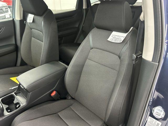 new 2025 Honda CR-V car, priced at $32,995