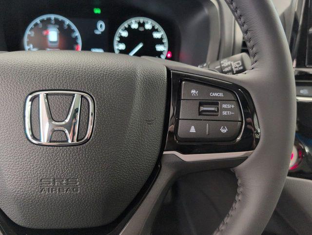 new 2026 Honda Odyssey car, priced at $45,760