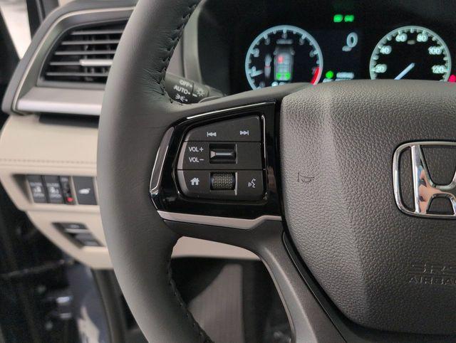 new 2026 Honda Odyssey car, priced at $41,637