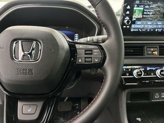new 2025 Honda Pilot car, priced at $53,653
