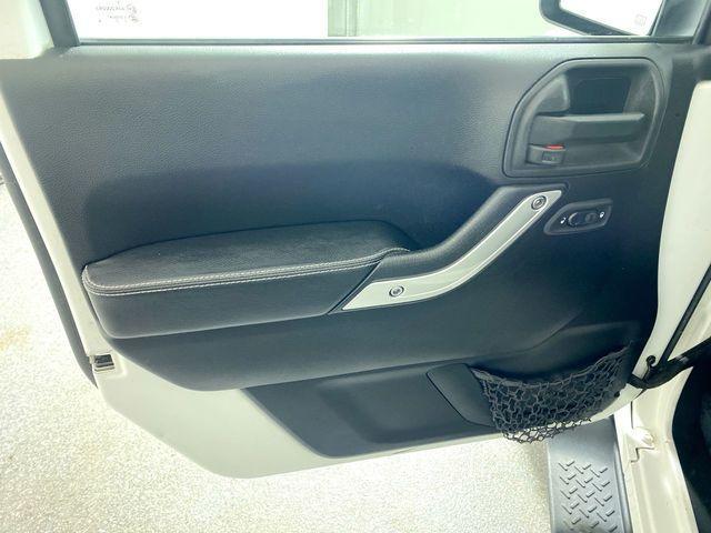 used 2014 Jeep Wrangler Unlimited car, priced at $17,200