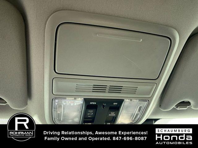 used 2022 Honda Pilot car, priced at $28,900