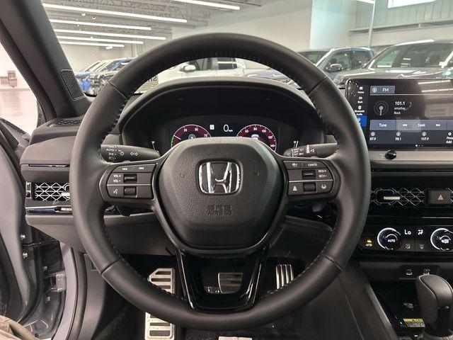 new 2025 Honda Accord Hybrid car, priced at $33,655