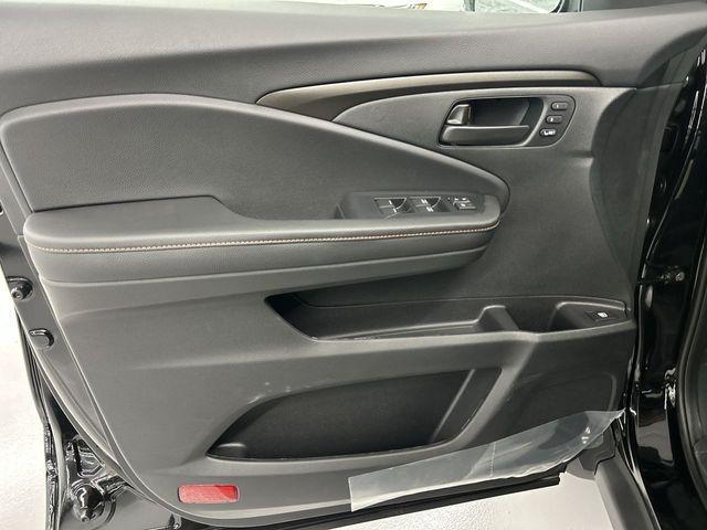 new 2025 Honda Ridgeline car, priced at $41,016