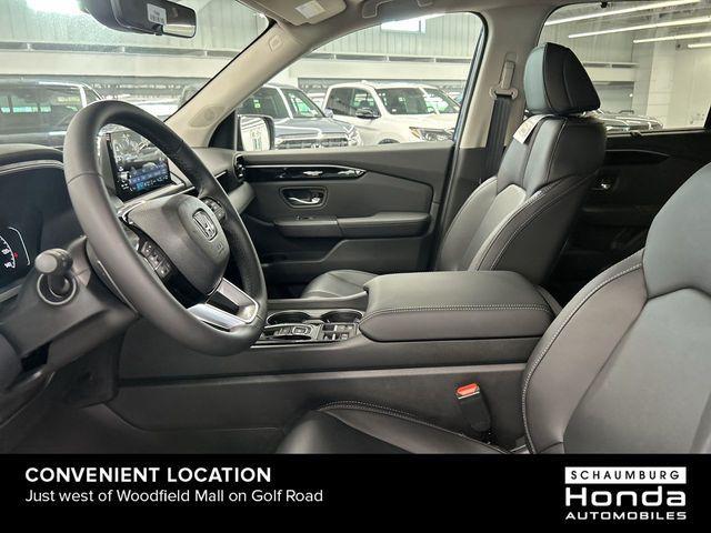 new 2025 Honda Pilot car, priced at $44,894