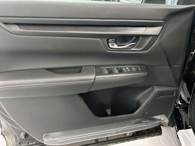 new 2025 Honda CR-V car, priced at $31,668