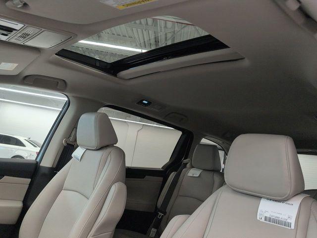 new 2026 Honda Odyssey car, priced at $41,910