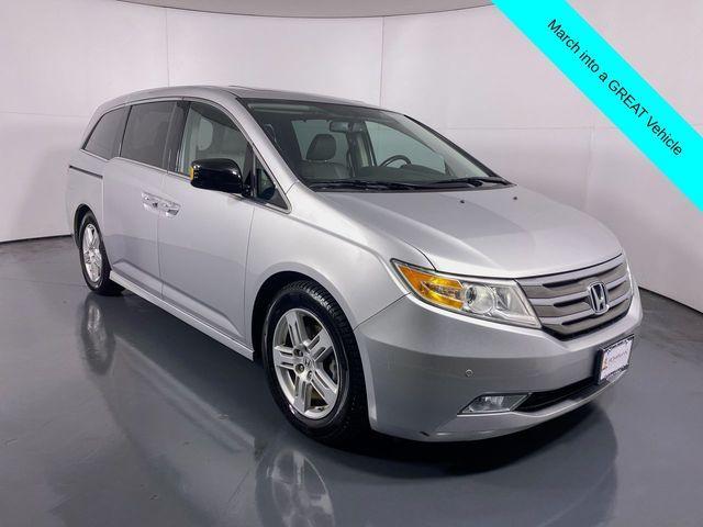 used 2013 Honda Odyssey car, priced at $12,900