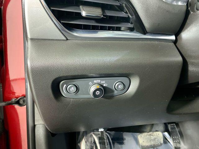 used 2021 Chevrolet Traverse car, priced at $28,600