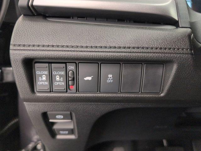 new 2026 Honda Odyssey car, priced at $42,083