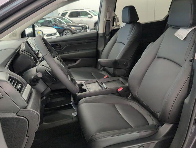 new 2026 Honda Odyssey car, priced at $42,083