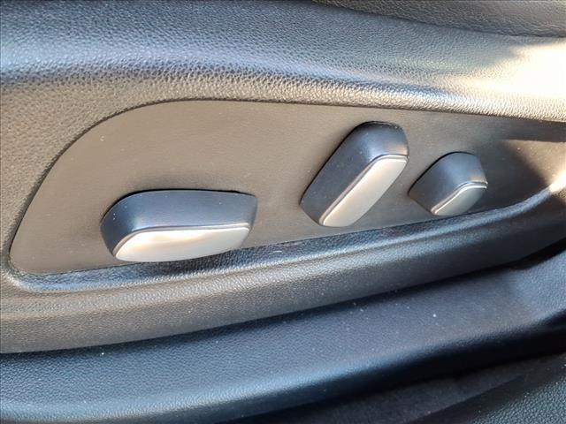 used 2019 Cadillac XT5 car, priced at $17,975