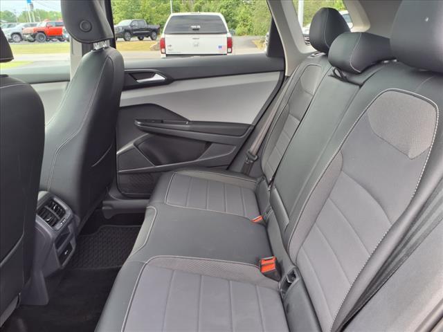 used 2022 Volkswagen Taos car