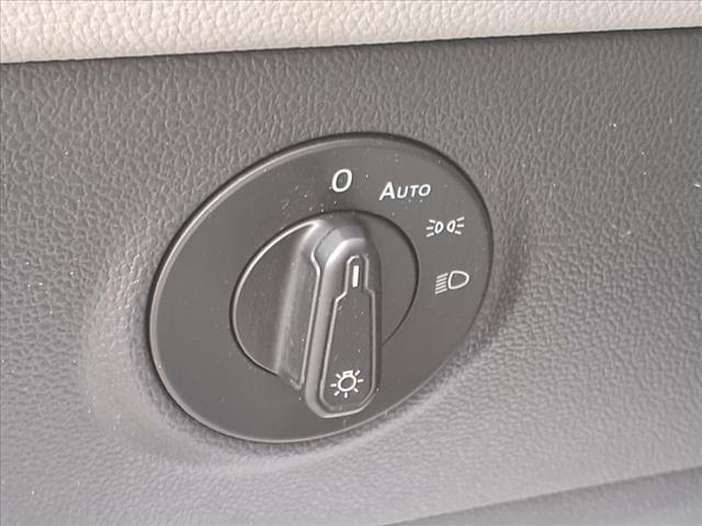 used 2022 Volkswagen Taos car