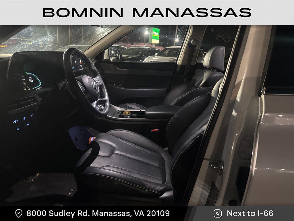 used 2023 Hyundai Palisade car, priced at $33,990