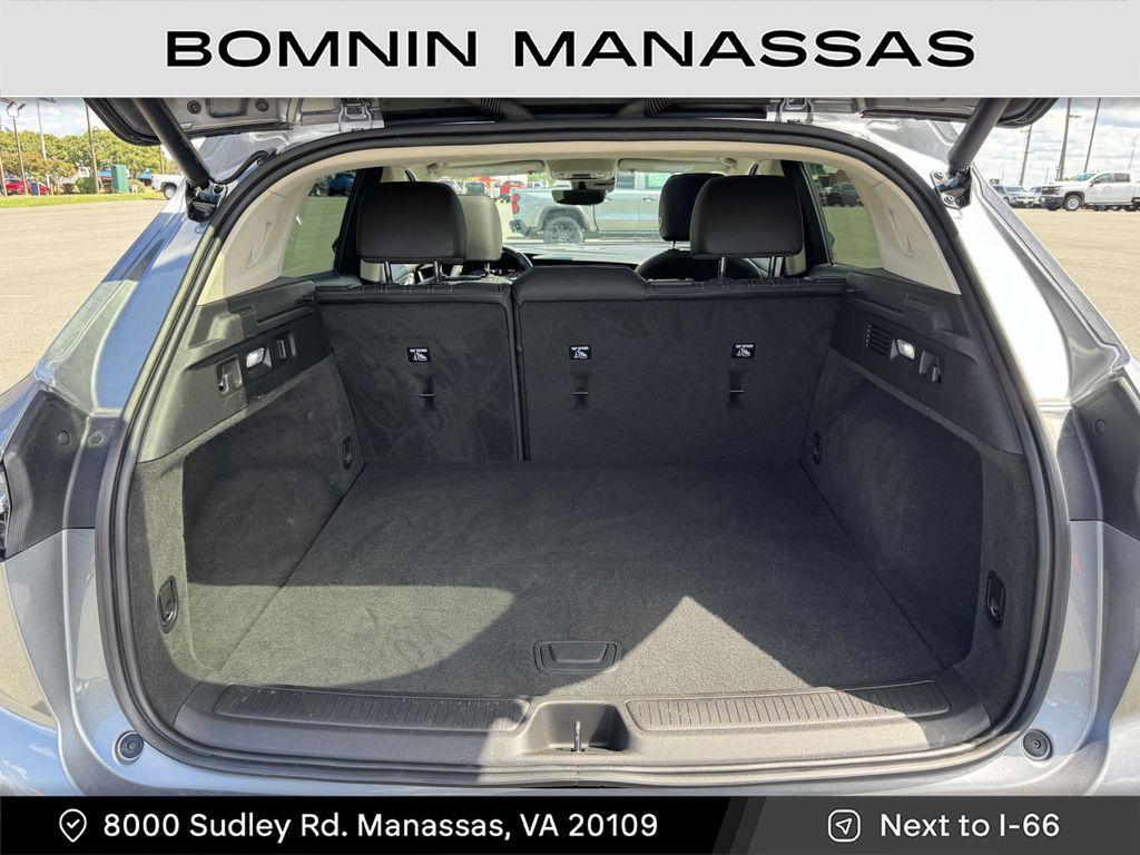 used 2022 Buick Envision car, priced at $30,490