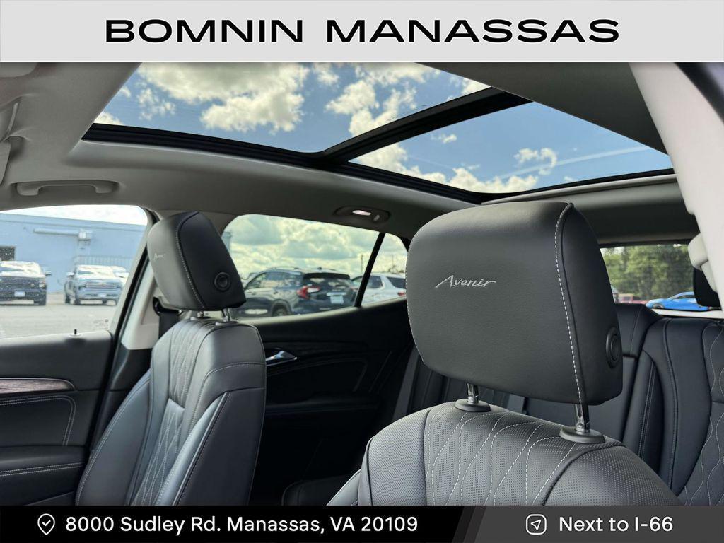 used 2022 Buick Envision car, priced at $30,490