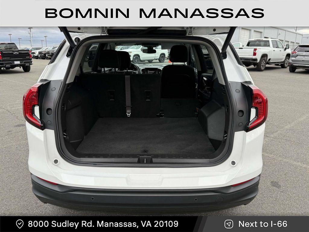 used 2022 GMC Terrain car, priced at $20,999