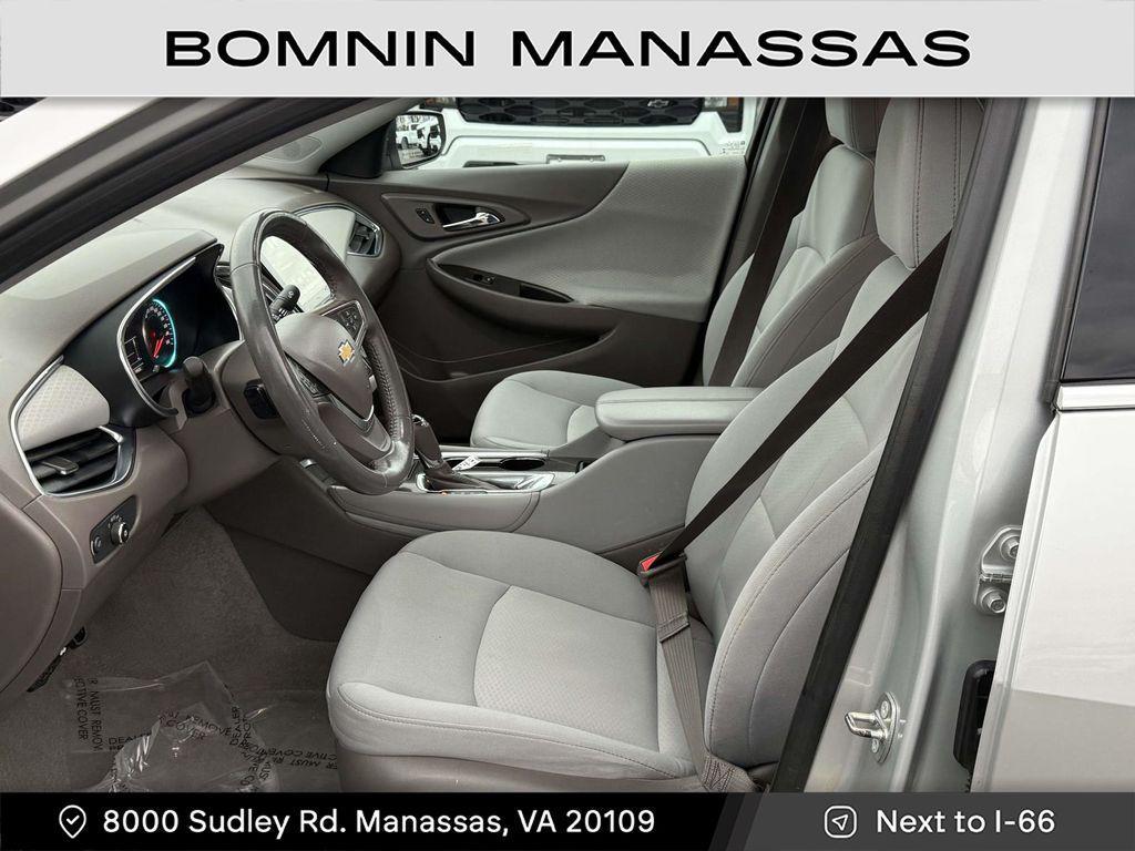 used 2017 Chevrolet Malibu car, priced at $9,998