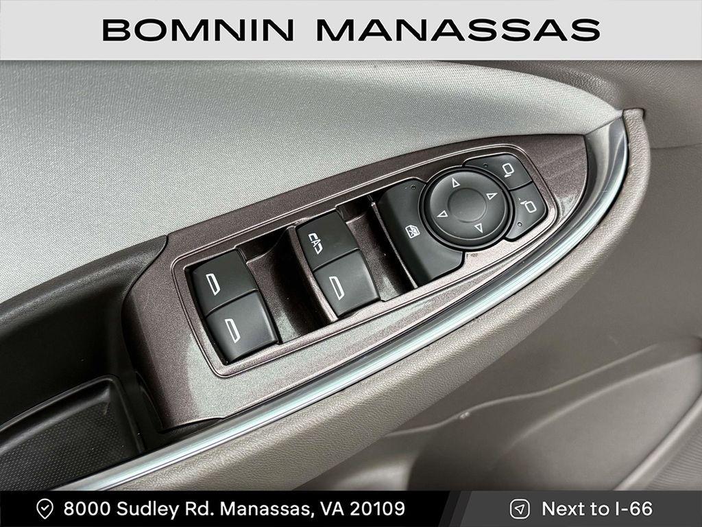 used 2017 Chevrolet Malibu car, priced at $9,998