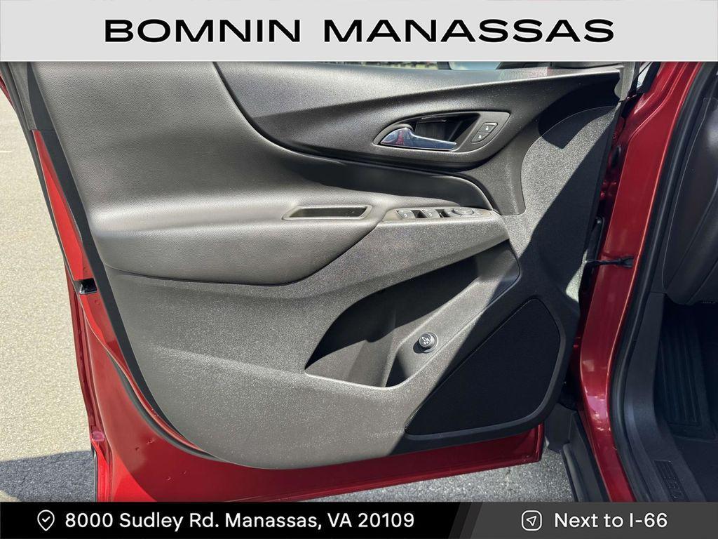 used 2022 Chevrolet Equinox car, priced at $20,490