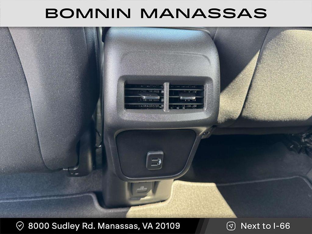 used 2022 Chevrolet Equinox car, priced at $20,490