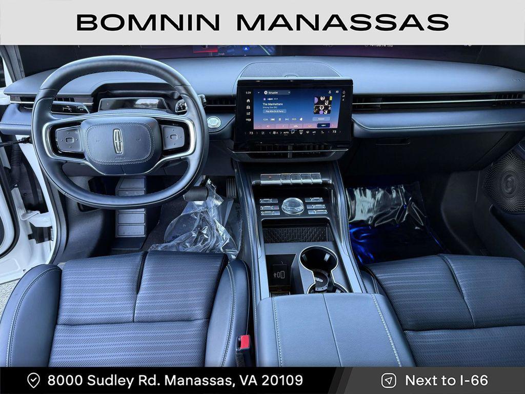 used 2024 Lincoln Nautilus car, priced at $52,106