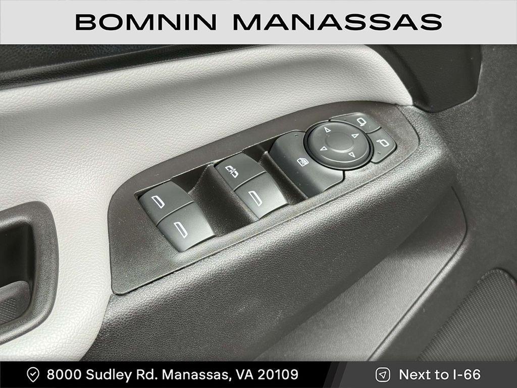 used 2021 Chevrolet Equinox car, priced at $16,490
